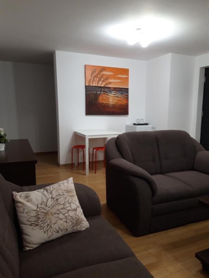 Papas Apartments Bucurestii Noi Экстерьер фото