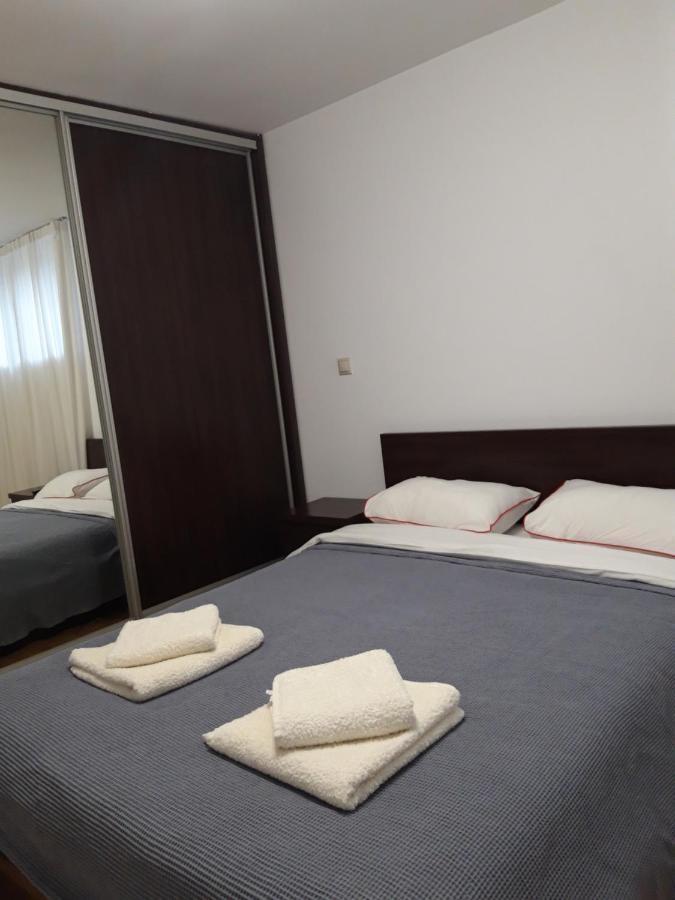 Papas Apartments Bucurestii Noi Экстерьер фото